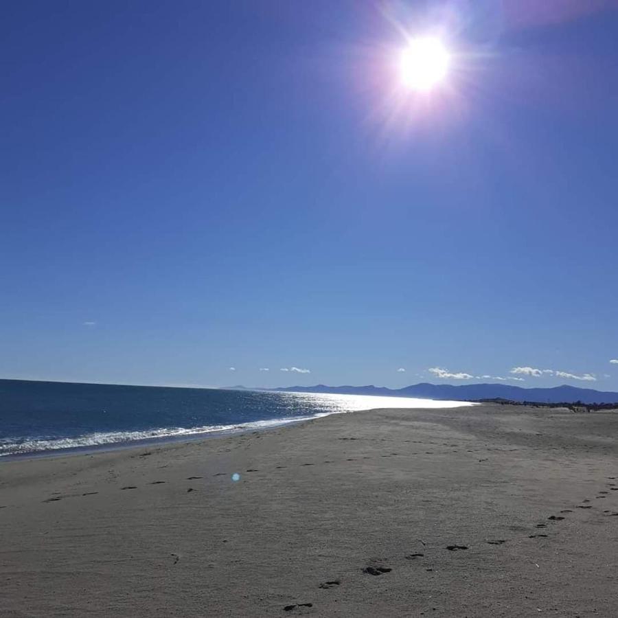 Gruissan Holidays 外观 照片
